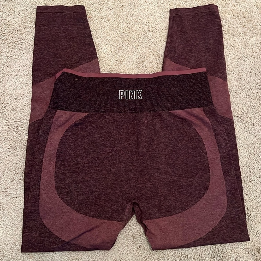 Victoria’s Secret PINK seamless leggings Size Large